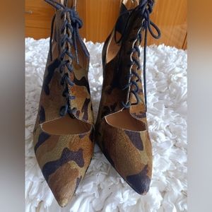 BR vintage olive DAPHNE LACE-UP BOOTIE